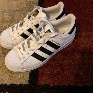 Adidas Superstar